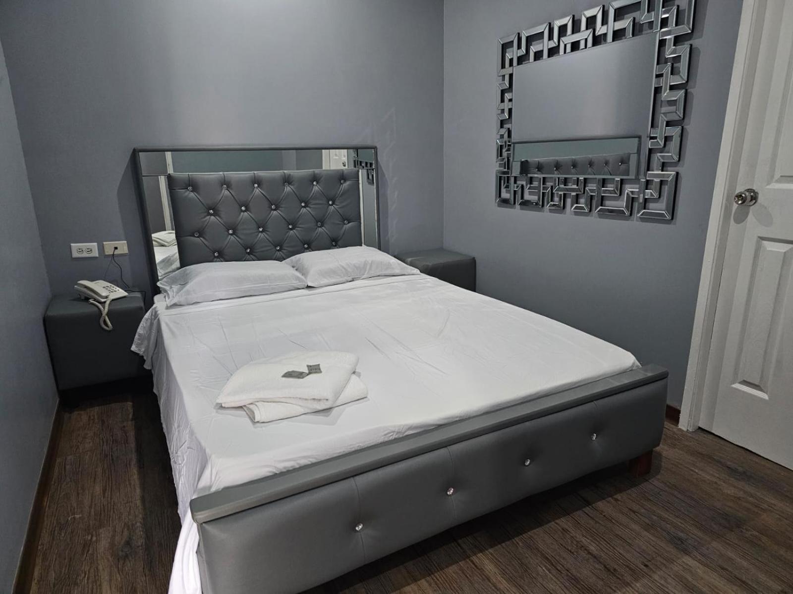 Hotel Residencial La Malvarrosa ปานามาซิตี้ ภายนอก รูปภาพ